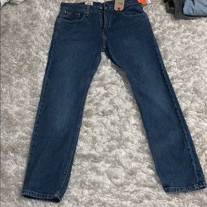 Levi’s 502 Slim Taper